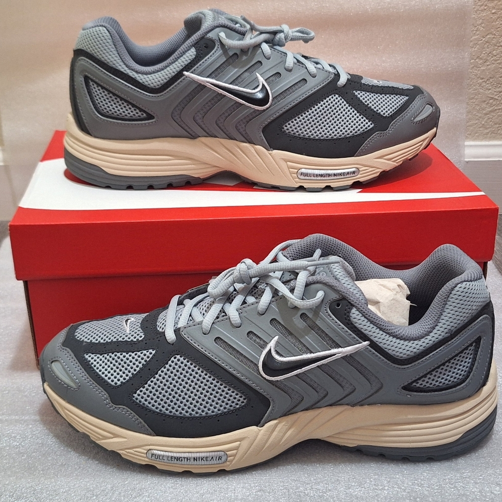 Nike Air Pegasus 2005 - Picture 1 of 7